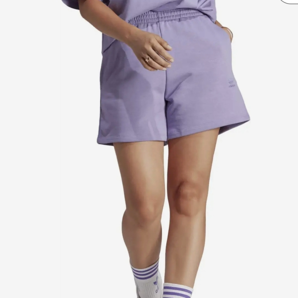 Adidas Originals shorts sz xl net purple
